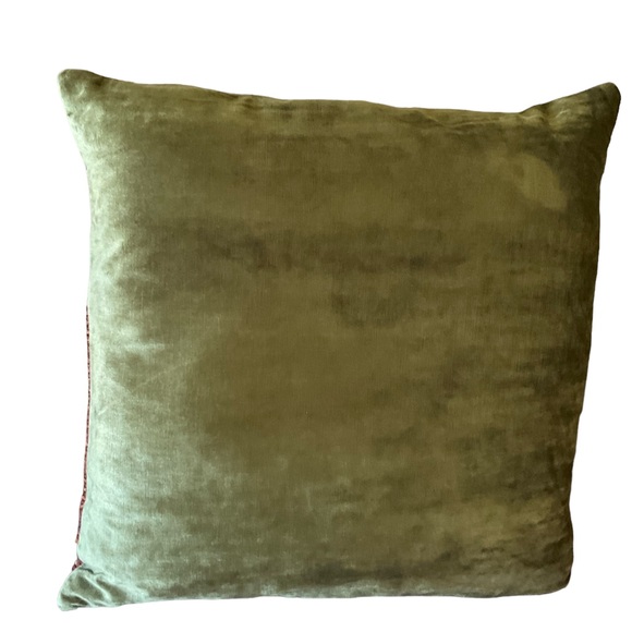 Custom accent pillow cover 22" X 22" - Picture 2 of 4